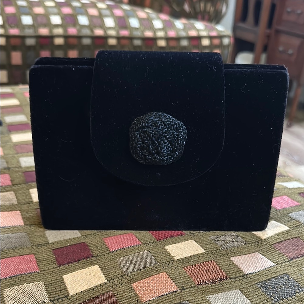 Elegant Black Velvet Clutch